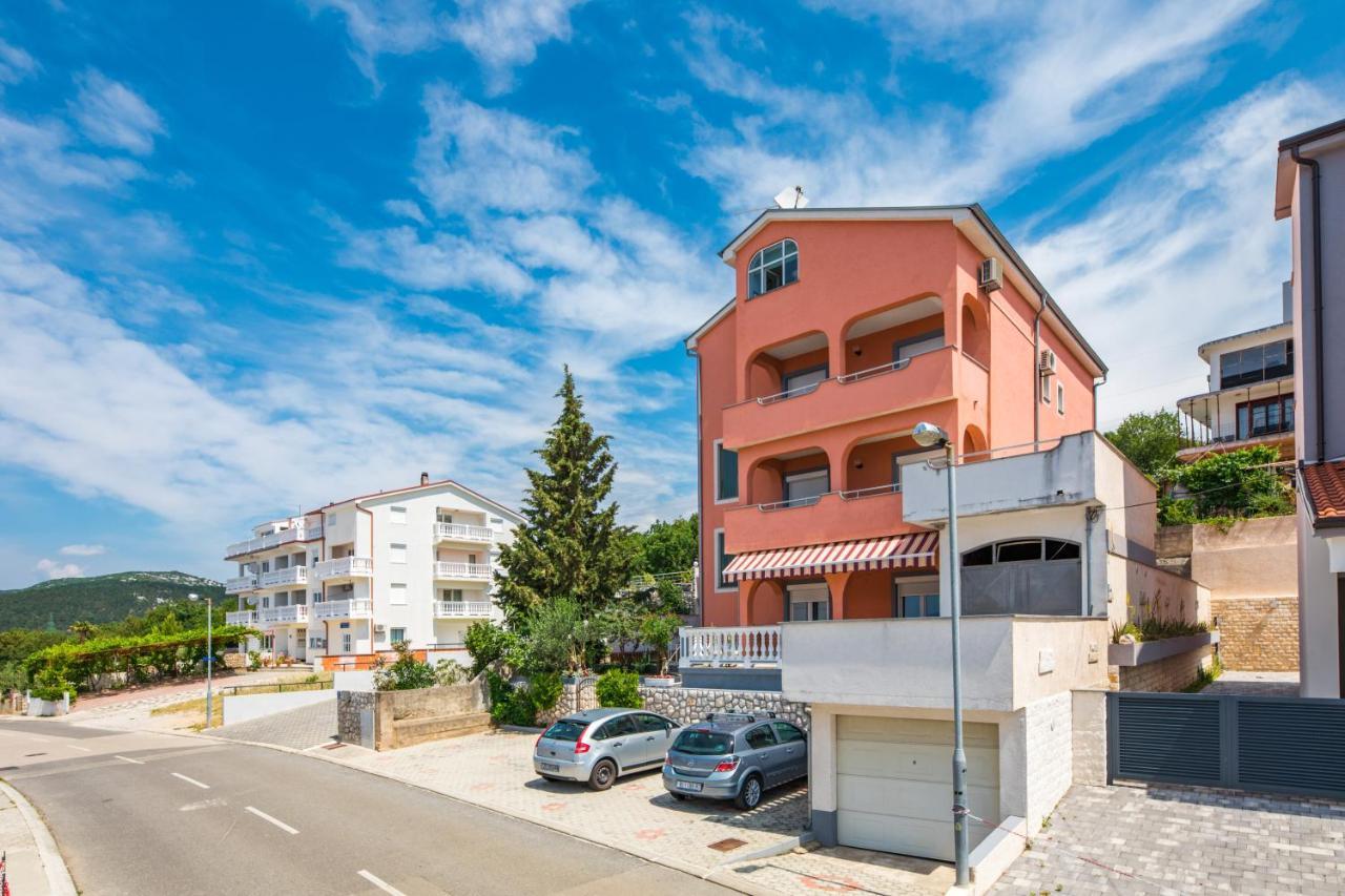 Apartments Mikanovic Crikvenica Exterior foto